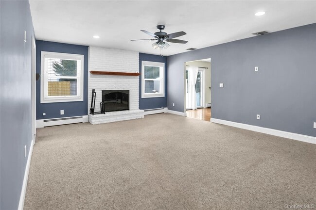 Building Photo - 11 Onyx Dr