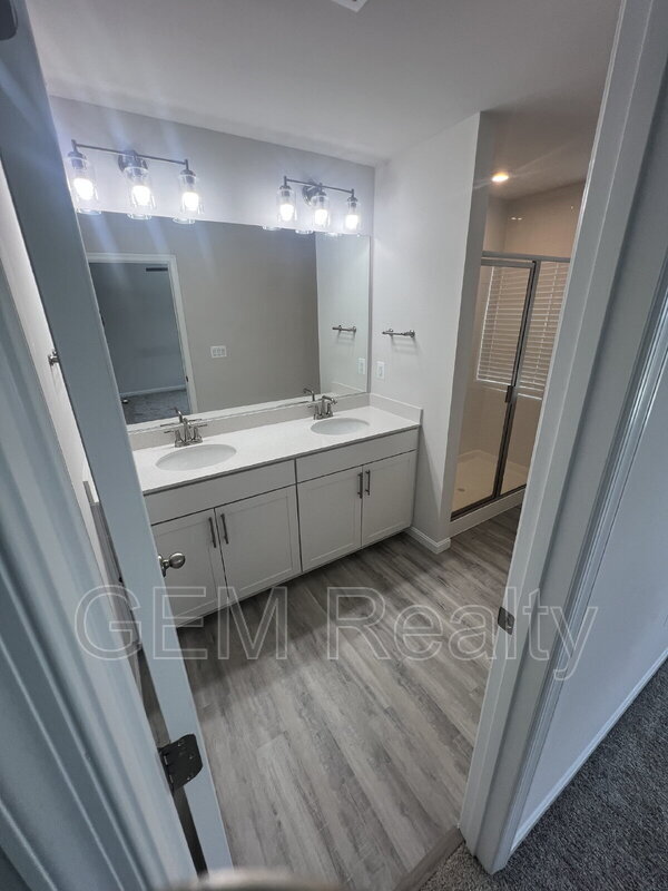 Building Photo - 6259 Bobcat Ln