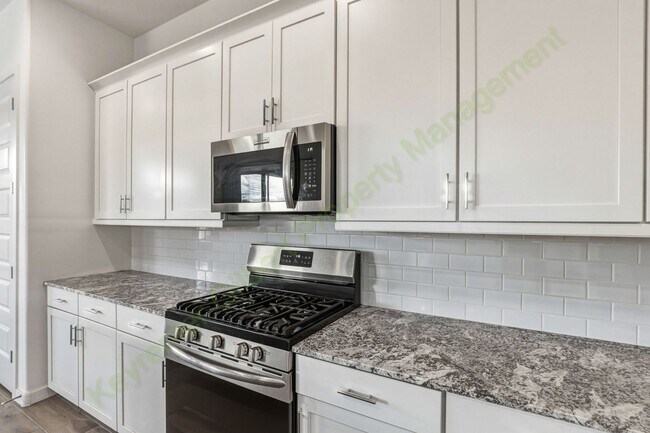 Building Photo - Stunning Gilbert Home Located in the Beautiful Belrose Gated Community!