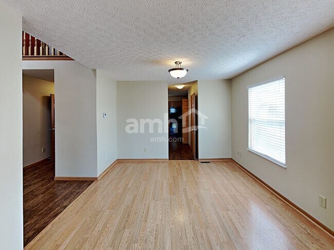 Building Photo - 268 Brandie Dr