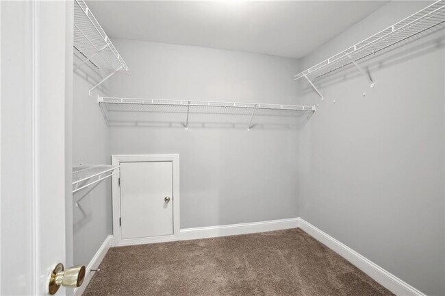 Building Photo - 5632 Savannah River Rd