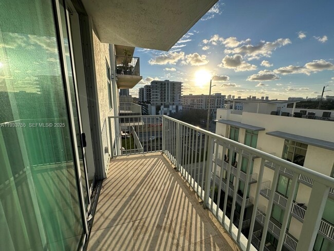 Building Photo - 140 S Dixie Hwy