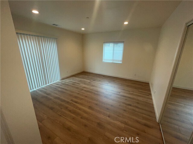 Building Photo - 1609 N Niagara St