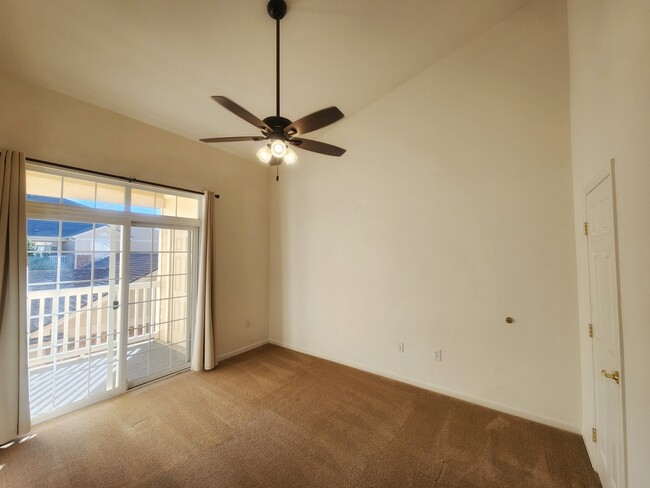 Building Photo - 5755 N Genoa Way