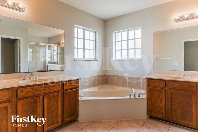 Building Photo - 14319 SW 272nd Ln