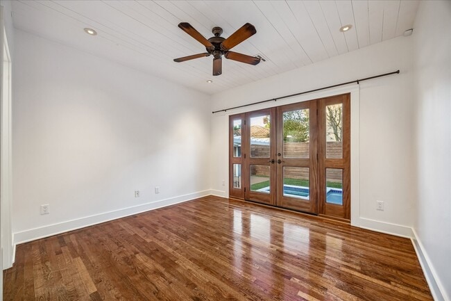 Building Photo - 6036 Feagan St