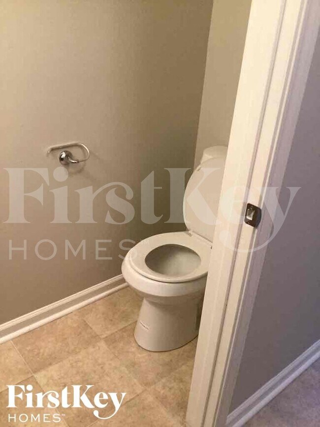 Building Photo - 1138 Summerstone Trace