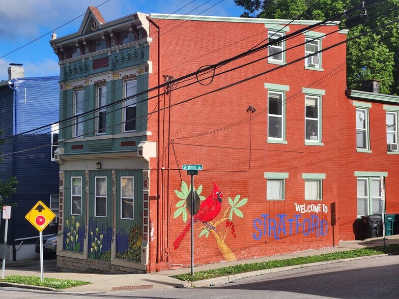 Building Photo - 300 Warner St