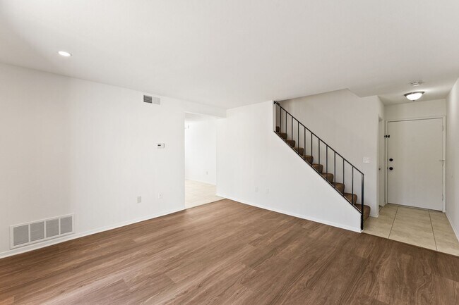 Building Photo - 17972 Baron Cir