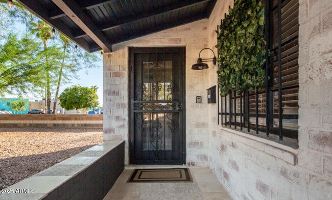 Building Photo - 1720 N Whittier Dr