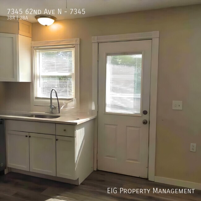 Building Photo - 7345 62nd Ave N