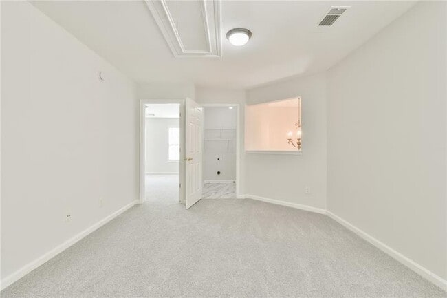 Building Photo - 2694 Winslow Ridge Dr NE