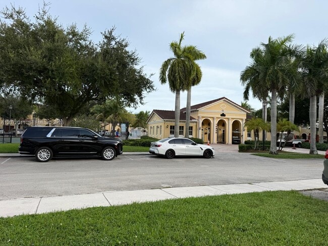 Building Photo - 14949 SW 8th Terrace