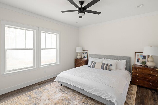 Building Photo - Fairview Rental
