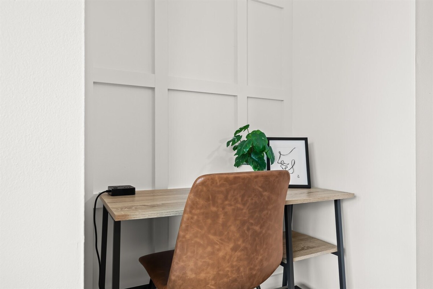 Building Photo - 22 2nd St