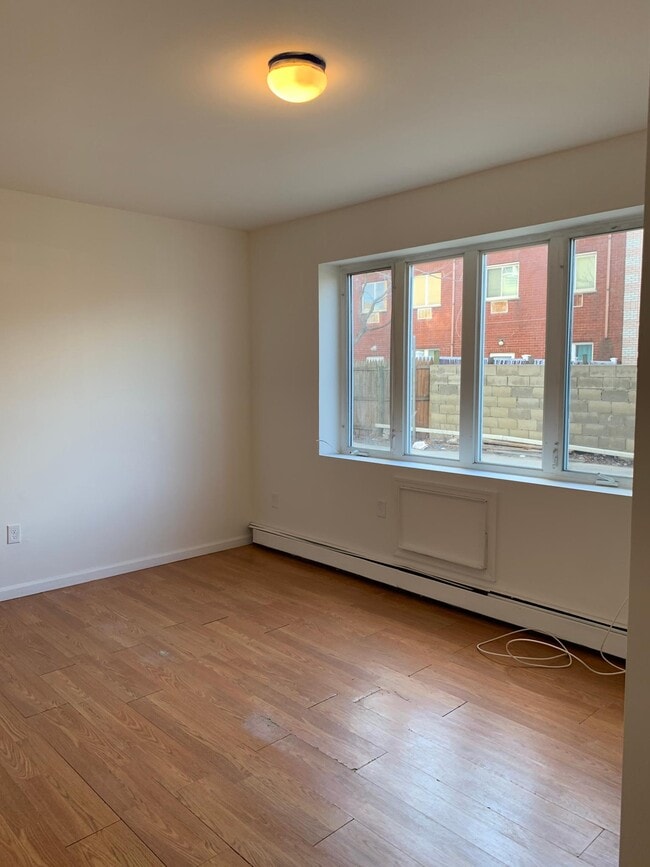 Building Photo - 3005 Seagirt Ave