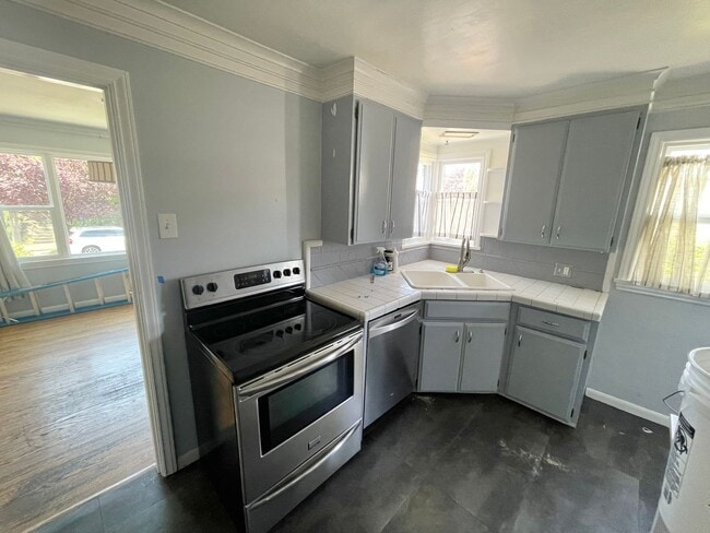 Building Photo - 8312 18th Ave NW