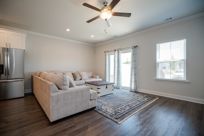 Building Photo - 24 Stafford Lp