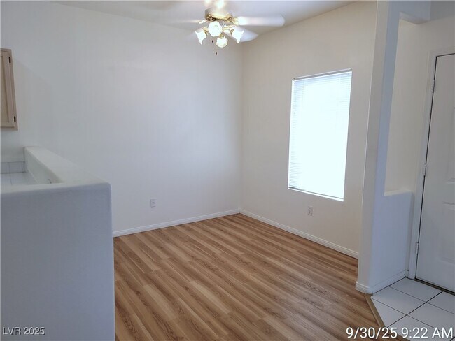 Building Photo - 6014 Vegas Dr