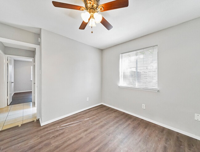 Building Photo - 22626 Leedstown Ln