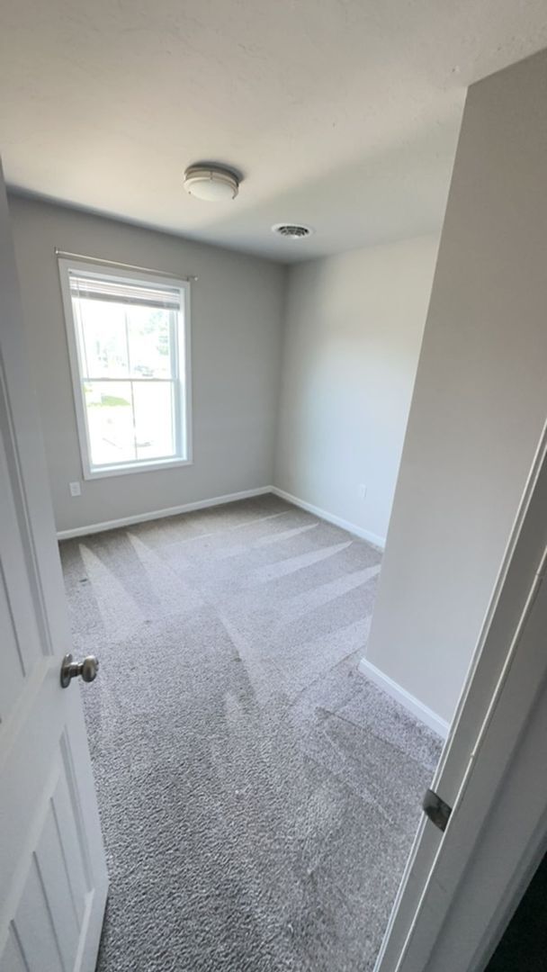 Building Photo - 3 Bedroom Townhouse in Carlisle PA.