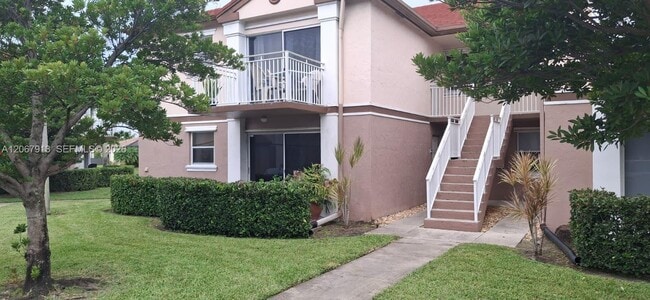 Building Photo - 1276 SW 113th Ter