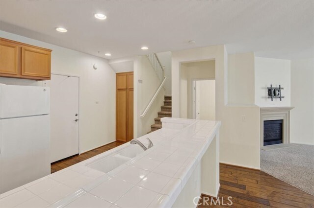 Building Photo - 55 Sansovino