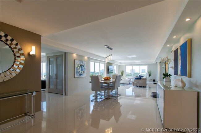 Building Photo - 1151 N Fort Lauderdale Beach Blvd