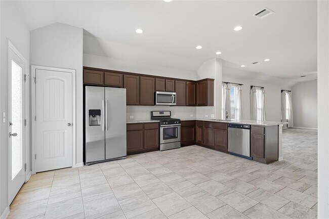Building Photo - 5925 Malta Cir