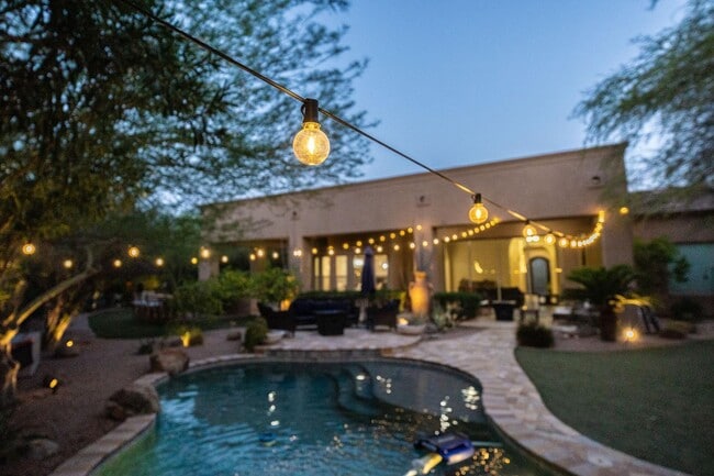 Building Photo - 14598 E Corrine Dr