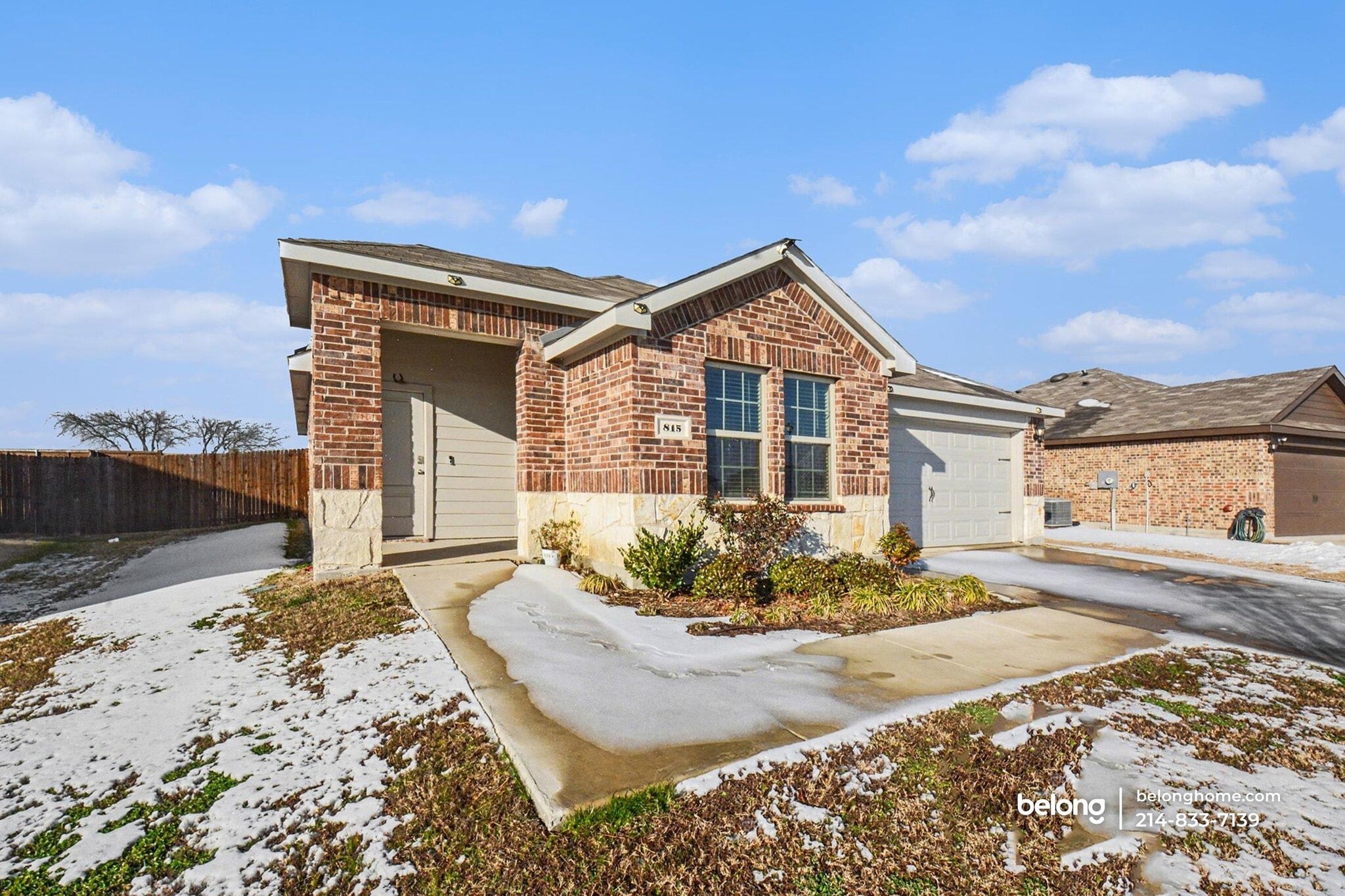 Building Photo - 815 Ranahan Ln