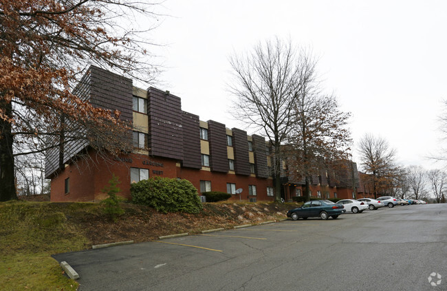 Parking - Jennie Gardens Apartments