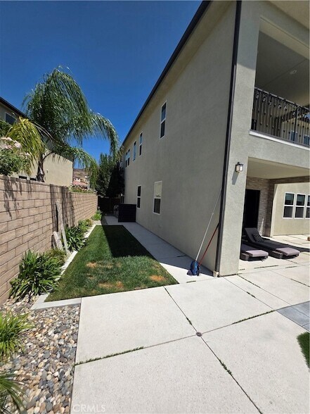 Building Photo - 19018 Martino Ct
