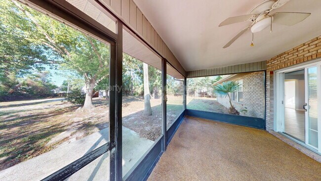 Building Photo - 1740 Whipple Dr
