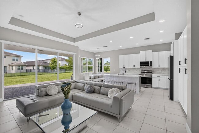 Building Photo - 16293 Melogold Dr