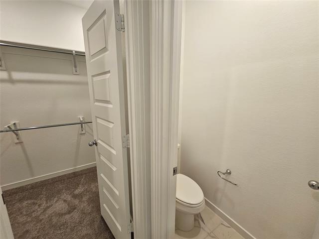 Building Photo - 3915 Chesapeake Ln