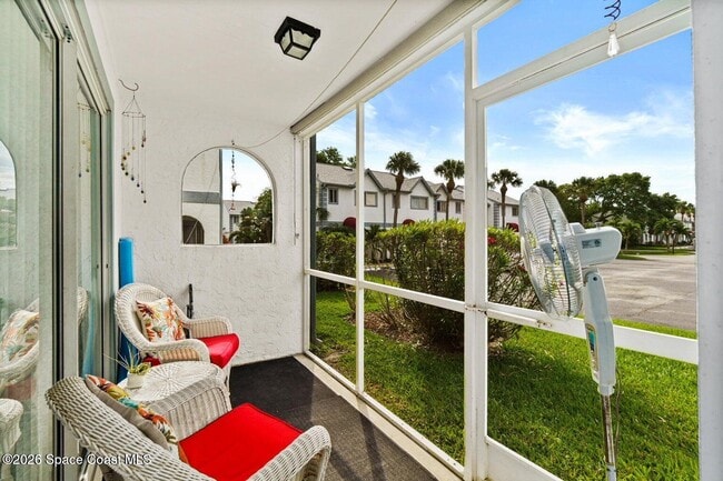 Building Photo - 221 Ocean Park Ln