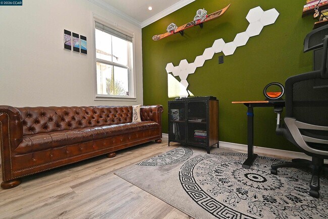 Building Photo - 829 Deer Spring Cir