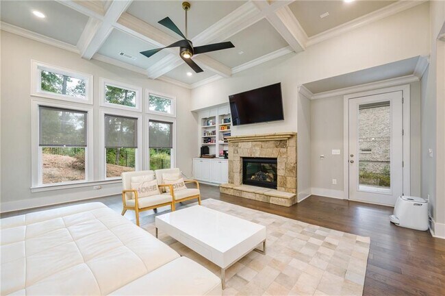 Building Photo - 513 Camden Hall Dr