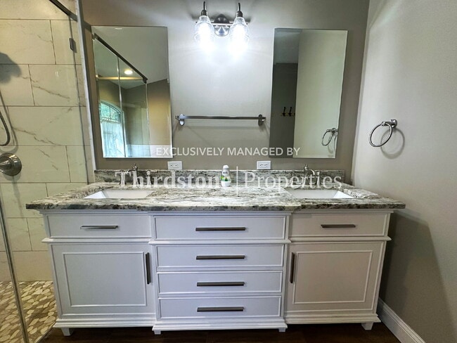 Building Photo - 12770 Camellia Bay Dr W