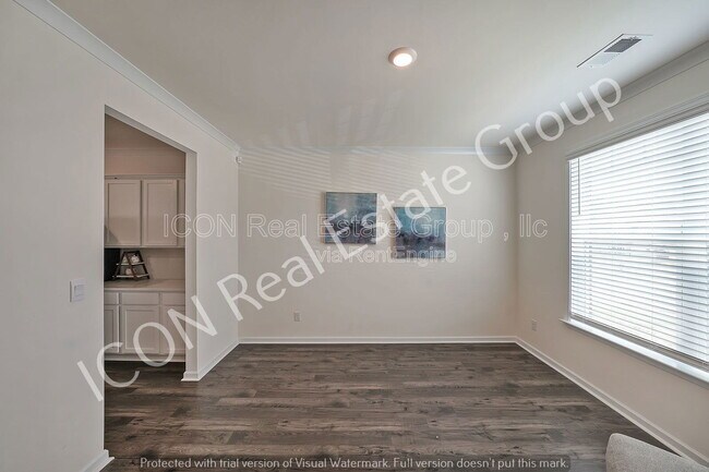 Building Photo - 3349 English Elm Wy