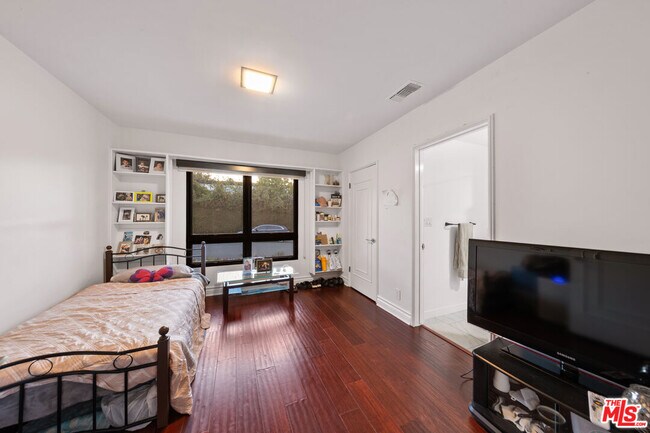 Building Photo - 3144 Corda Dr