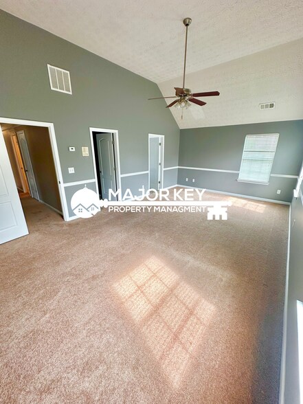 Building Photo - 425 Brunswick Cir