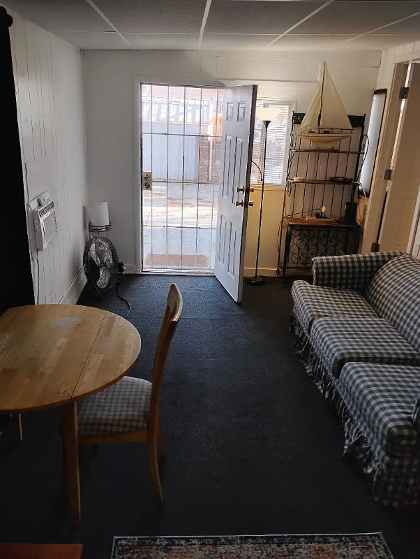 Building Photo - 13554 E 45th St