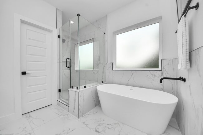 Building Photo - 3118 Wentworth St