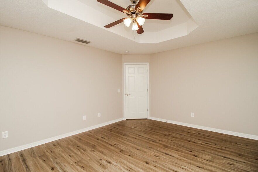 Building Photo - 348 Ashton Woods Ln