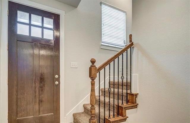 Building Photo - 2406 Magalia Ln