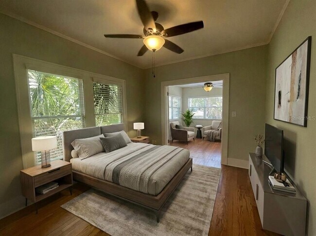 Building Photo - 2114 W Dekle Ave