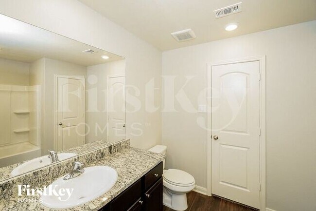 Building Photo - 3941 Northaven Trail
