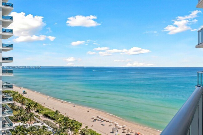 Building Photo - 6515 Collins Ave